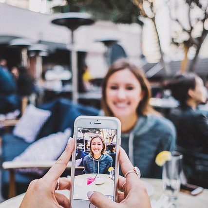 Folding screen tech iteration: opportunities and challenges.